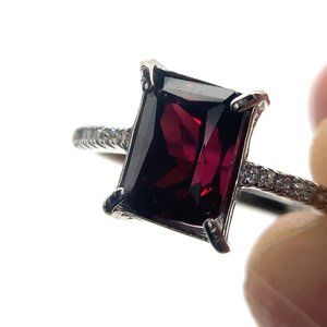 Pyrope Garnet 2.50ct Platinum Finish Solid 925 Sterling Silver Ring